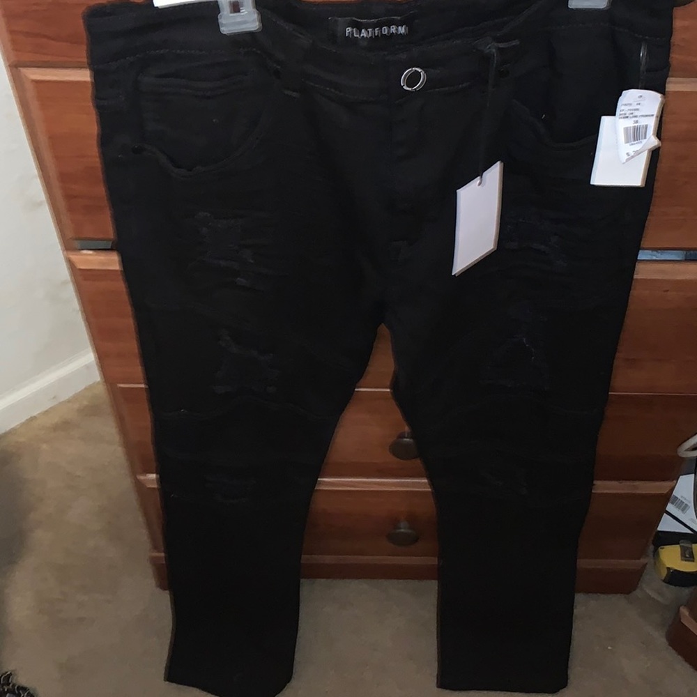 Platform modern classic Black slim stretch jeans with cuts